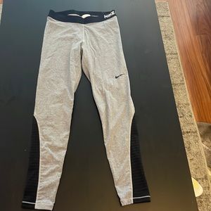 Womens Nike Leggings